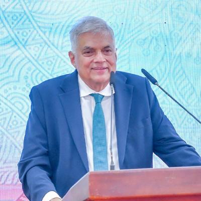 ව්‍යවස්ථා සංශෝධන ගැන බිය නොවන්න - ජනපති