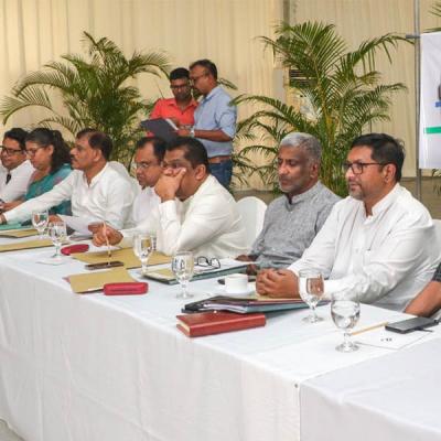 ගම්පහින් රනිල් දිනවන්න පක්ෂ රැසකින් ඒකාබද්ධ කමිටුවක්