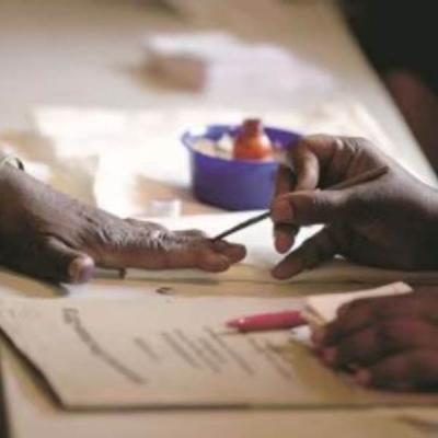 මැතිවරණ පැමිණිලි 400 ඉක්මවයි