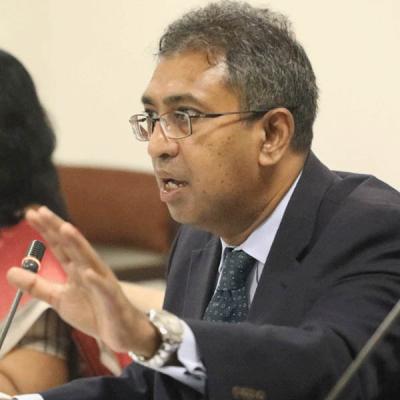 මුදල් කාරක සභාවේ සභාපති ධූරයෙන් හර්ෂ ඉවත් වෙයි