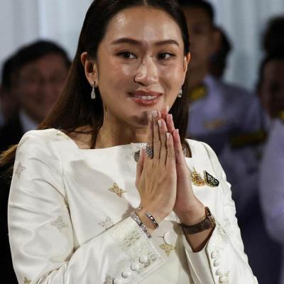 තායිලන්තයේ නව අගමැතිනිය දිව්රුම් දෙයි