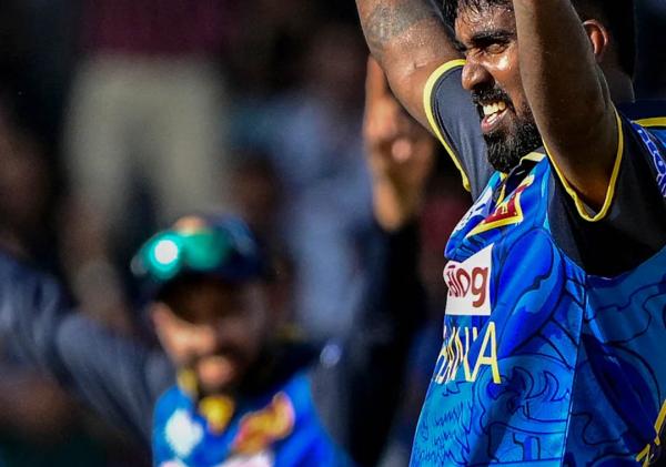 ශ්‍රී ලංකා ක්‍රිකට් කණ්ඩායමට දඩයක්