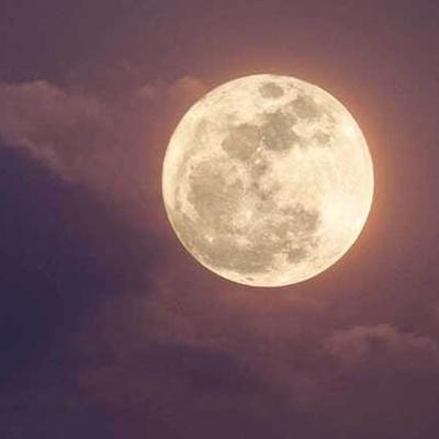 අද රෑට සුපර් මූන්