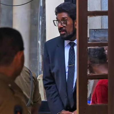 කෙහෙළිය දිගටම රිමාන්ඩ්