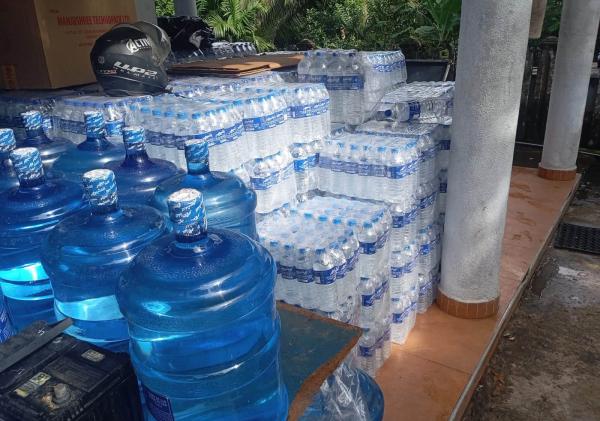 ව්‍යාජ SLS ලාංඡනය යෙදූ පානීය ජල බෝතල් 8,500ක්  පාරිභෝගික අධිකාරිය භාරයට