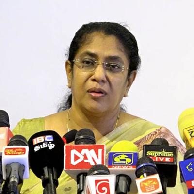 තලතා මන්ත්‍රි ධුරය අත්හරියි