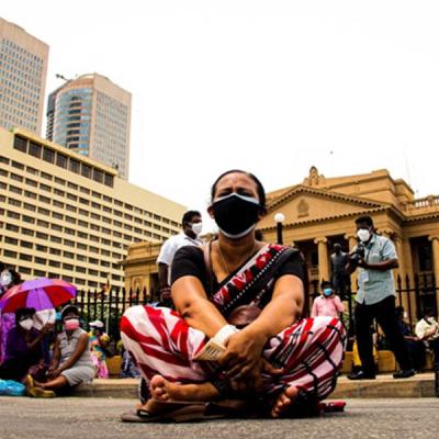 වර්ජනය නොකළ ගුරුවරුන්ට වැටුප් වර්ධක