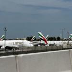 ඩුබායි ගුවන්තොටුපොළේ ගුවන් ගමන් තාවකාලිකව අත්හිටුවයි