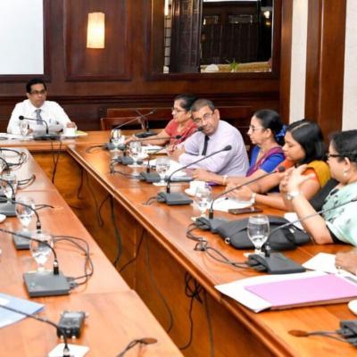 ඔටිසම් ළමුන් සඳහා දිවා සුරැකුම් මධ්‍යස්ථාන