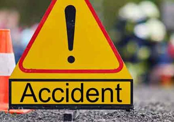 මොණරාගල – වැල්ලවාය මාර්ගයේ රිය අනතුරකින් 5ක් මරුට