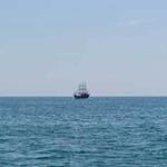 ලංකාවට නුදුරින් අනතුරට පත් ඉරාන නෞකාවේ සිටි 35ක් බේරාගැනේ