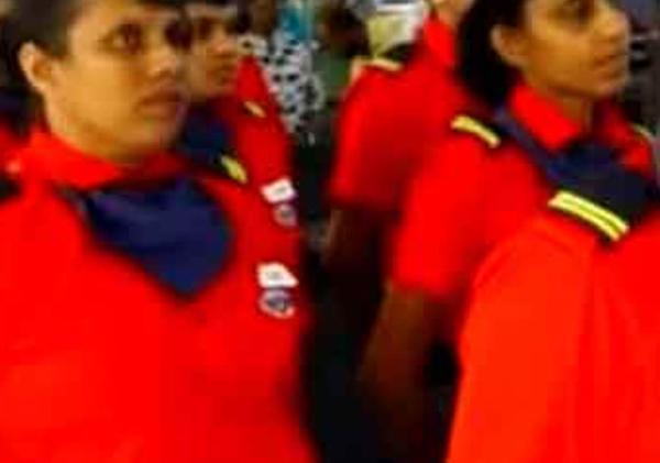 ඉතිහාසයේ පළමුවරට ලංගමයට කාන්තා කොන්දොස්තරවරියන්