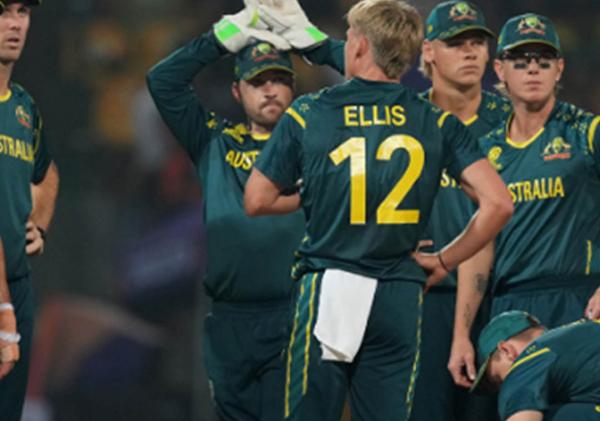 ඔස්ට්‍රේලියාව T20 තරගාවලියෙන් දොට්ට