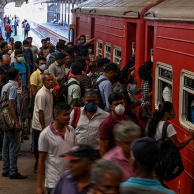 දුම්රිය ධාවනය අද සාමාන්‍ය පරිදි