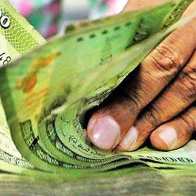 පාර්ලිමේන්තු මන්ත්‍රීවරුන්ට දැන් ලැබෙන වැටුප් සහ දීමනා එළියට