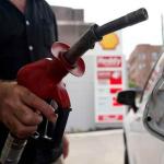 මැති ඇමතිව ඉන්ධන කෝටාව ස්වෙච්ඡාවෙන්ම අඩු කරගෙන