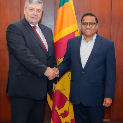 මෙරට බලශක්ති අවශ්‍යතා සපුරාලීමට රුසියාවේ කැමැත්ත