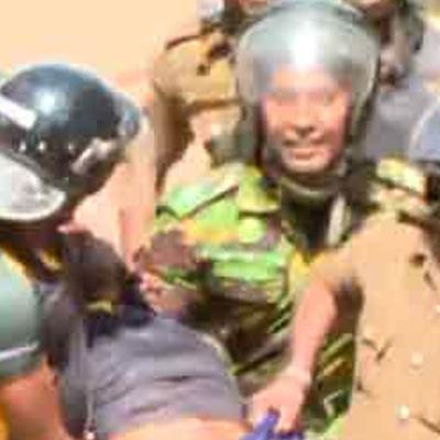මීගමුව බන්ධනාගාර ගැටුමින් නිලධාරීන් ඇතුළු 7ක් මරුට - 50කට තුවාල