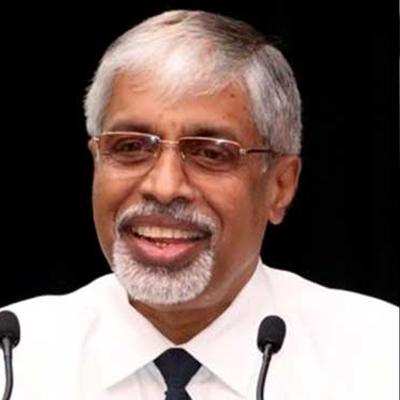 මධ්‍යම පළාත් ආණ්ඩුකාරවරයා ඉල්ලා අස්වෙයි