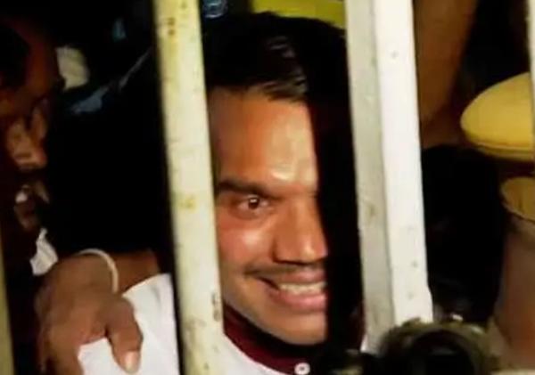 නාමල් රාජපක්ෂ බන්ධනාගාරයට