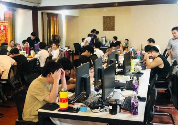 චීන කල්ලි රජ කරන මෙරට නීති විරෝධී ඇමතුම් මධ්‍යස්ථාන ගැන හෙළිදරව්වක්